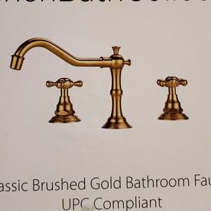Brand new faucet sets.
